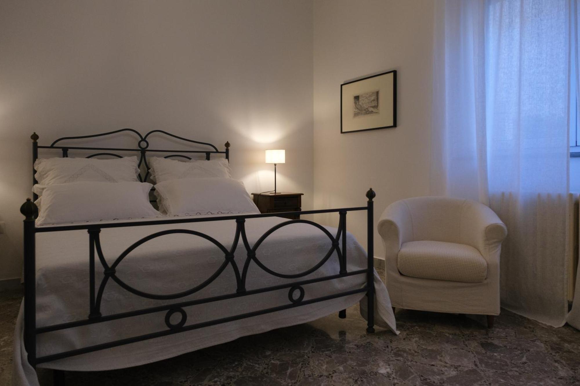 アルベロベッロ La Finestra Sui Trulli Bed & Breakfast エクステリア 写真