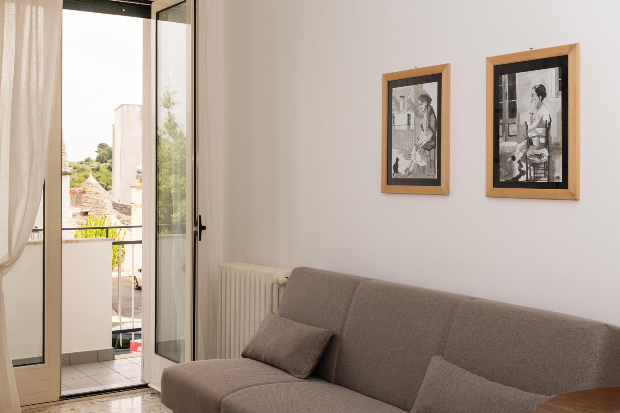 アルベロベッロ La Finestra Sui Trulli Bed & Breakfast エクステリア 写真
